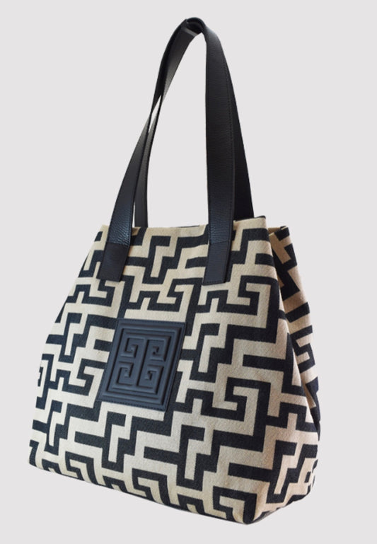 Ammos Shoulder Bag